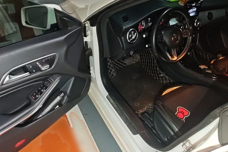 Used Mercedes-Benz CLA 2018 CLA 200 Style Edition Driver Seat