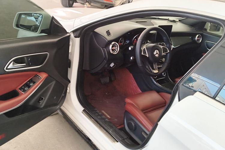 Used Mercedes-Benz CLA 2018 CLA 200 Sport Edition Driver Seat
