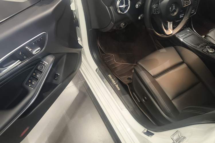 Used Mercedes-Benz CLA 2018 CLA 200 Style Edition Driver Seat