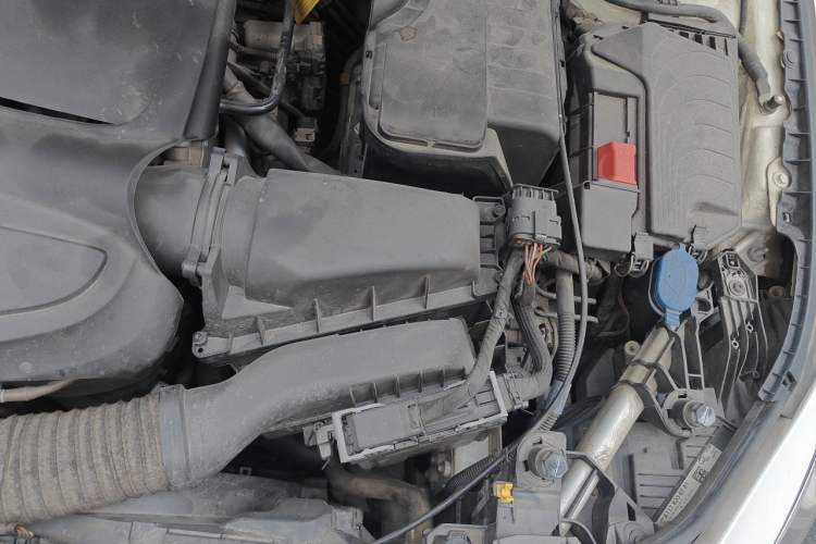 Used Mercedes-Benz CLA 2018 CLA 220 4MATIC Engine Bay Left