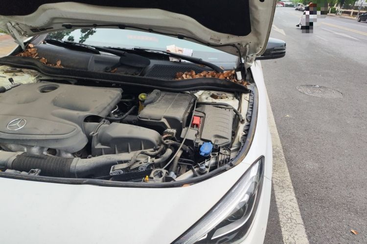 Used Mercedes-Benz CLA 2018 CLA 220 4MATIC Engine Bay Left