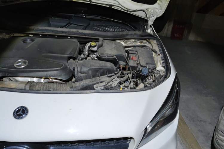 Used Mercedes-Benz CLA 2018 CLA 220 4MATIC Engine Bay Left