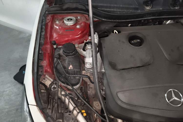 Used Mercedes-Benz CLA 2018 CLA 200 Sport Edition Engine Bay Right