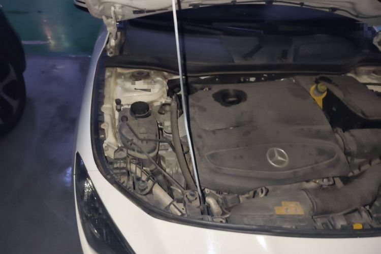 Used Mercedes-Benz CLA 2018 CLA 200 Sport Edition Engine Bay Right