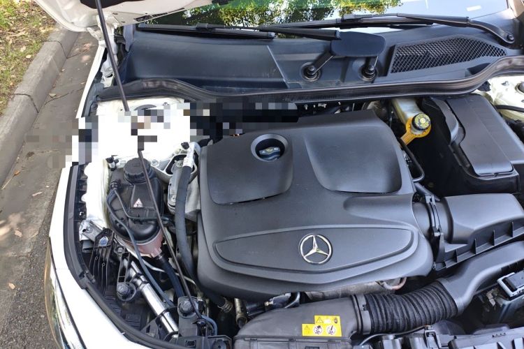 Used Mercedes-Benz CLA 2018 CLA 220 4MATIC Engine Bay Right