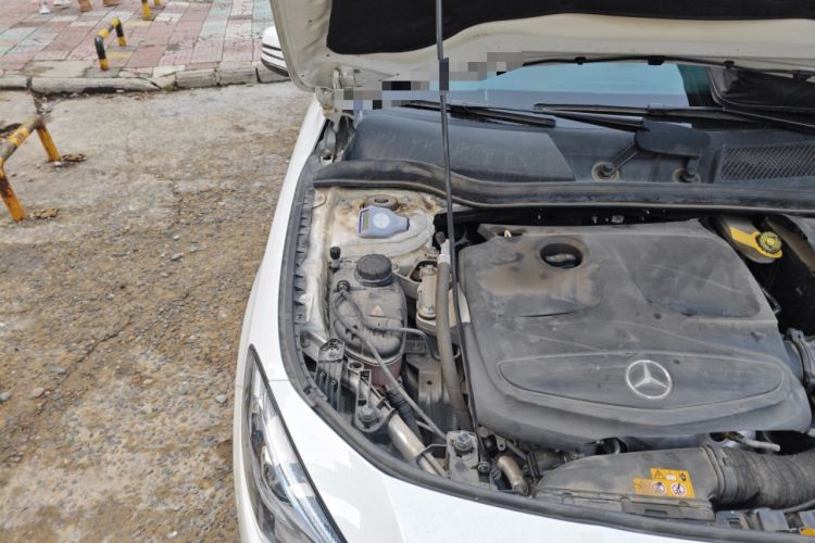 Used Mercedes-Benz CLA 2018 CLA 200 Style Edition Engine Bay Right