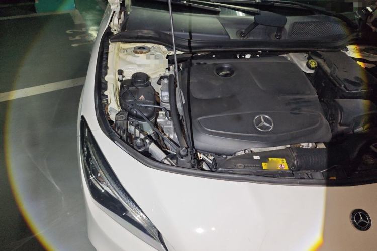 Used Mercedes-Benz CLA 2018 CLA 220 4MATIC Engine Bay Right