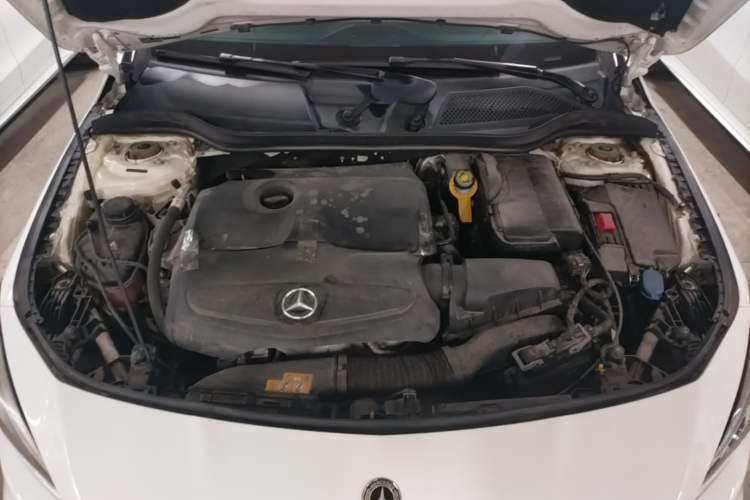 Used Mercedes-Benz CLA 2018 CLA 220 4MATIC Engine Bay