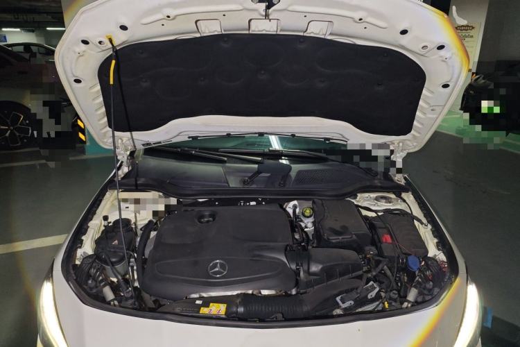 Used Mercedes-Benz CLA 2018 CLA 220 4MATIC Engine Bay