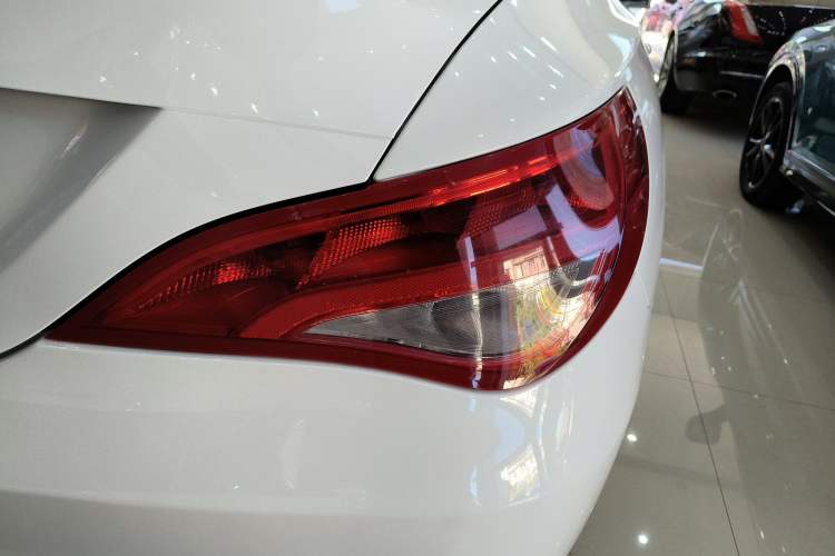 Used Mercedes-Benz CLA 2018 CLA 200 Sport Edition Exterior 2
