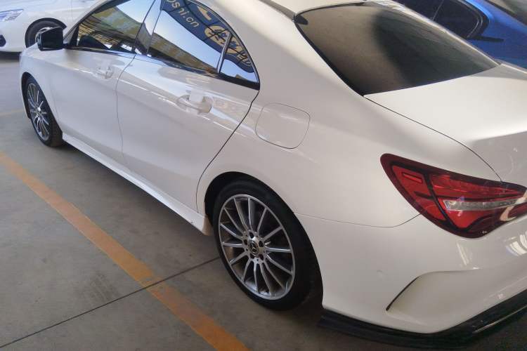 Used Mercedes-Benz CLA 2018 CLA 220 4MATIC Exterior 3