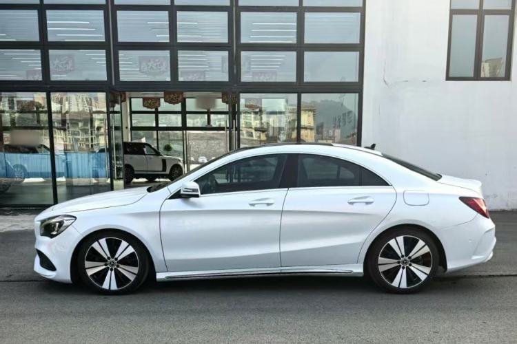 Used Mercedes-Benz CLA 2018 CLA 200 Style Edition Exterior 3