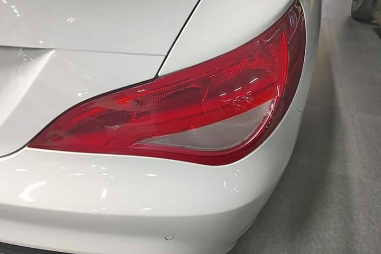 Used Mercedes-Benz CLA 2018 CLA 200 Sport Edition Exterior 3