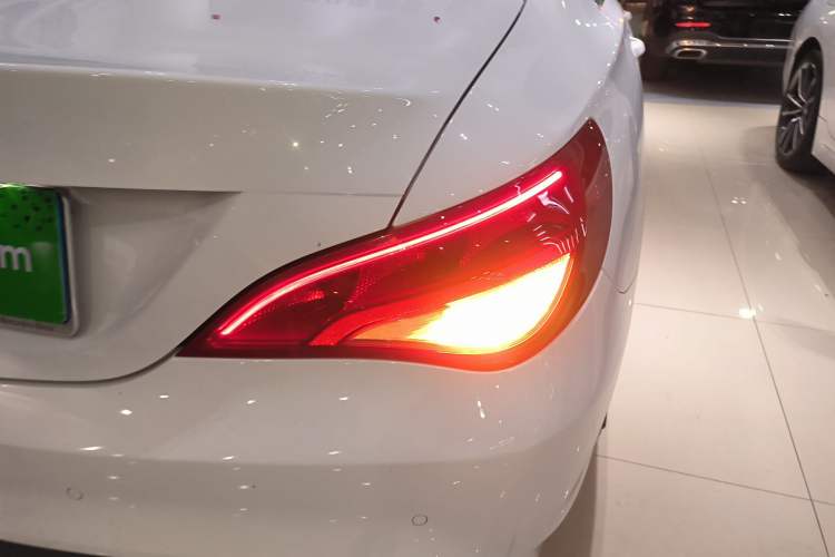 Used Mercedes-Benz CLA 2018 CLA 200 Sport Edition Exterior 3