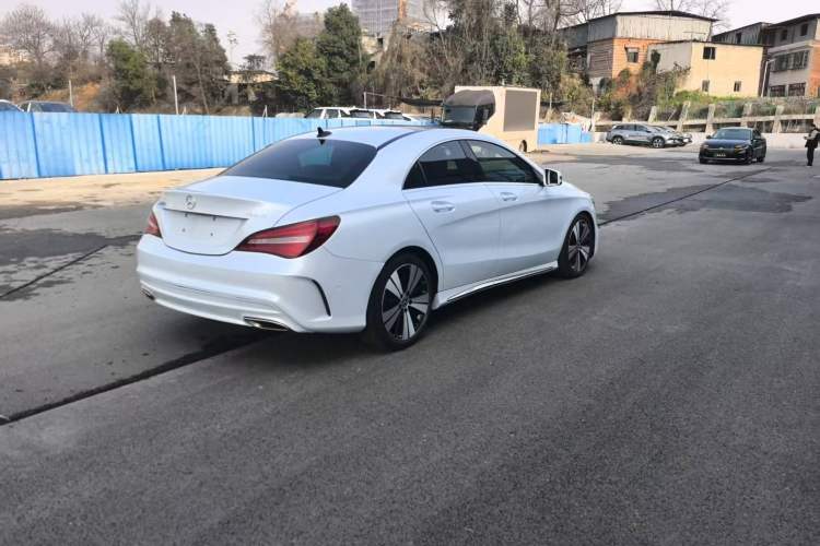 Used Mercedes-Benz CLA 2018 CLA 200 Style Edition Exterior 4