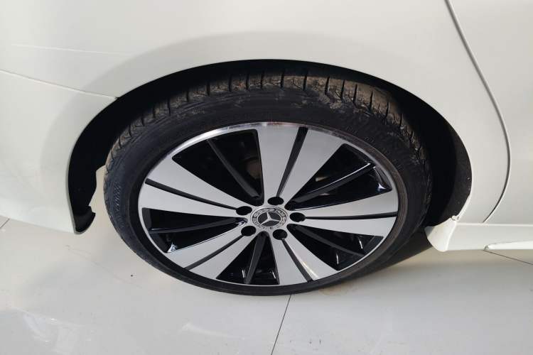 Used Mercedes-Benz CLA 2018 CLA 200 Style Edition Exterior 5