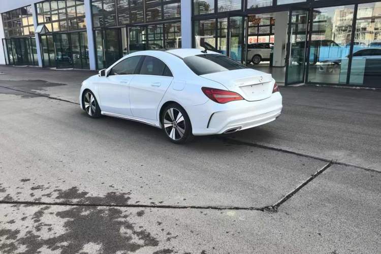Used Mercedes-Benz CLA 2018 CLA 200 Style Edition Exterior 6