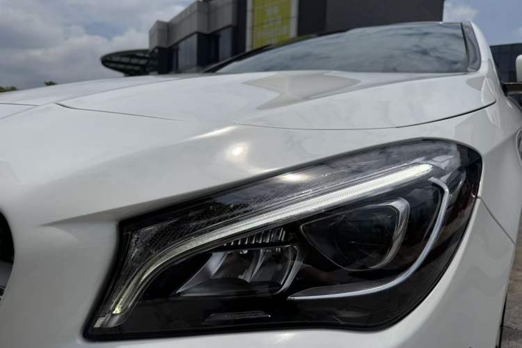 Used Mercedes-Benz CLA 2018 CLA 200 Style Edition Exterior 7