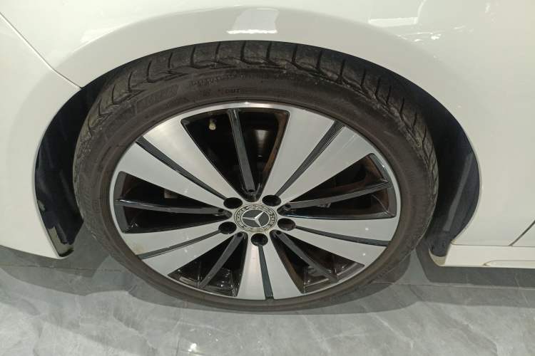 Used Mercedes-Benz CLA 2018 CLA 200 Style Edition Exterior 7