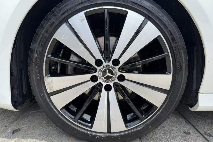 Used Mercedes-Benz CLA 2018 CLA 200 Style Edition Exterior 8
