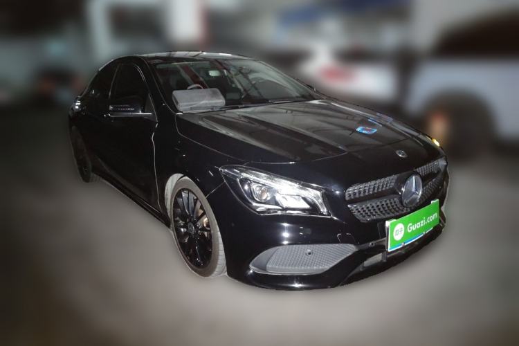 Used Mercedes-Benz CLA 2018 CLA 220 4MATIC Front Right 45 Deg