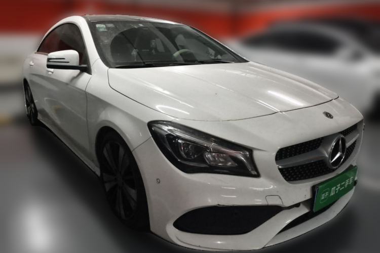 Used Mercedes-Benz CLA 2018 CLA 200 Style Edition Front Right 45 Deg