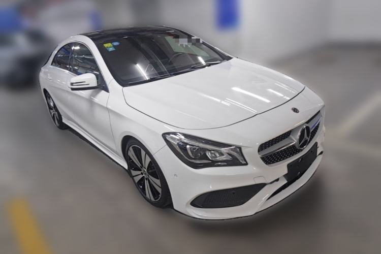 Used Mercedes-Benz CLA 2018 CLA 200 Style Edition Front Right 45 Deg