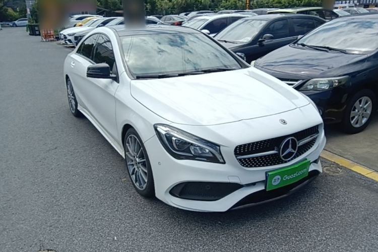 Used Mercedes-Benz CLA 2018 CLA 220 4MATIC Front Right 45 Deg