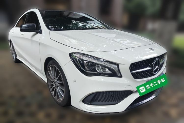 Used Mercedes-Benz CLA 2018 CLA 220 4MATIC Front Right 45 Deg
