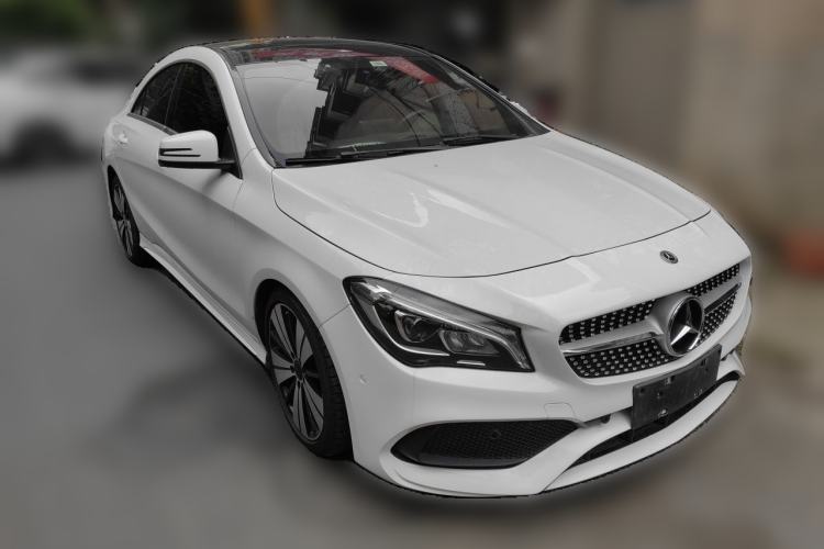 Used Mercedes-Benz CLA 2018 CLA 200 Style Edition Front Right 45 Deg