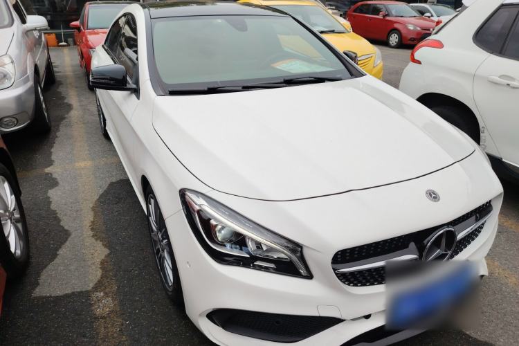 Used Mercedes-Benz CLA 2018 CLA 220 4MATIC Front Right 45 Deg