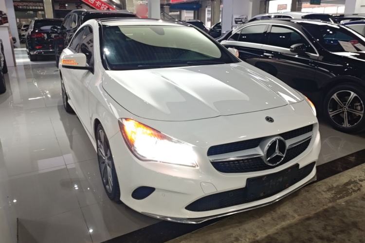 Used Mercedes-Benz CLA 2018 CLA 200 Sport Edition Front Right 45 Deg