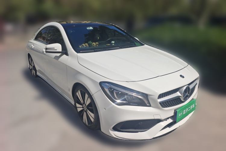 Used Mercedes-Benz CLA 2018 CLA 200 Style Edition Front Right 45 Deg