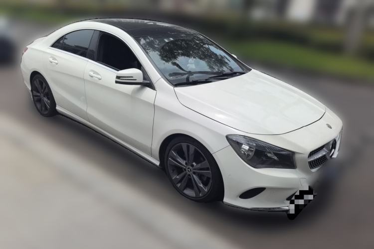 Used Mercedes-Benz CLA 2018 CLA 200 Sport Edition Front Right 45 Deg