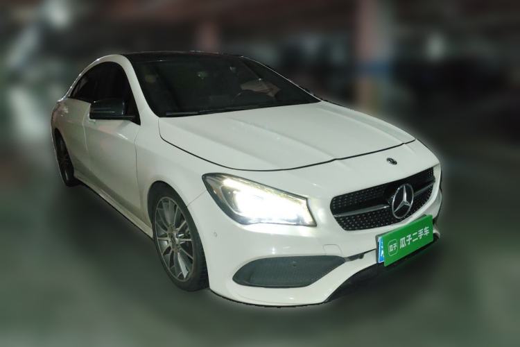 Used Mercedes-Benz CLA 2018 CLA 220 4MATIC Front Right 45 Deg