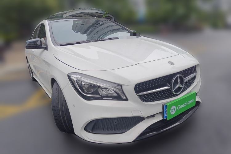 Used Mercedes-Benz CLA 2018 CLA 220 4MATIC Front Right 45 Deg