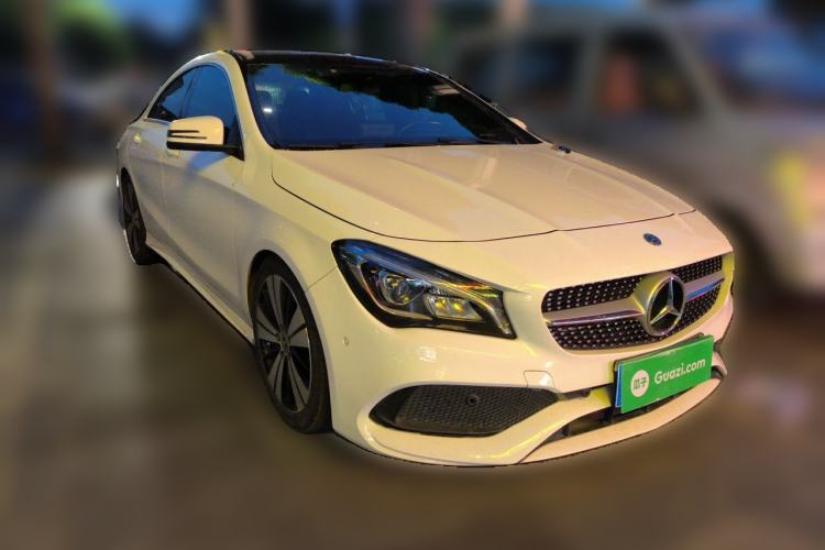 Used Mercedes-Benz CLA 2018 CLA 200 Style Edition Front Right 45 Deg