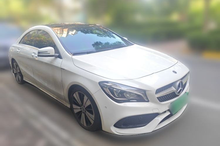 Used Mercedes-Benz CLA 2018 CLA 200 Style Edition Front Right 45 Deg