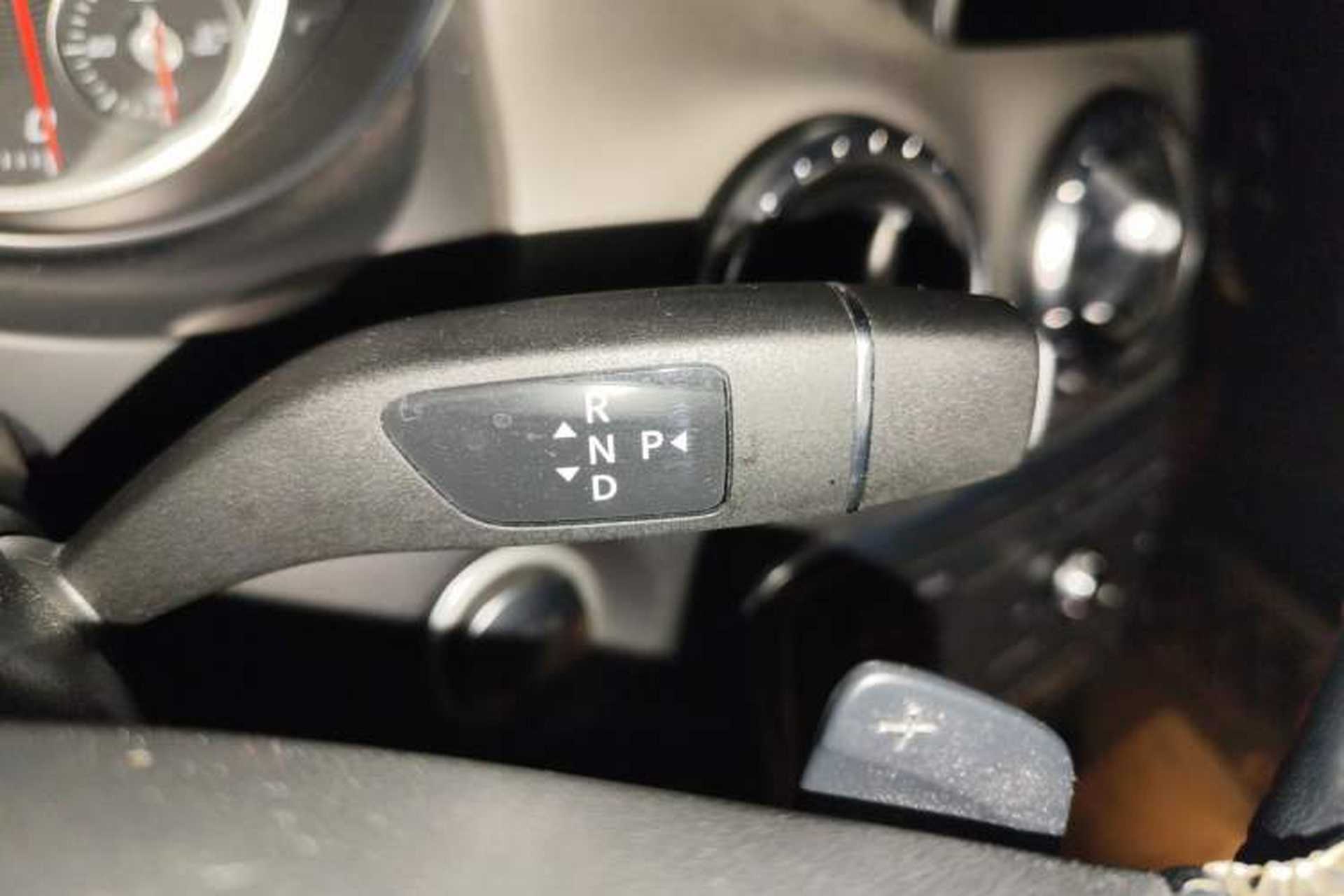 Used Mercedes-Benz CLA 2018 CLA 200 Style Edition Gear Lever