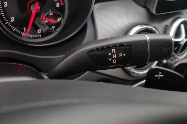 Used Mercedes-Benz CLA 2018 CLA 200 Style Edition Gear Lever