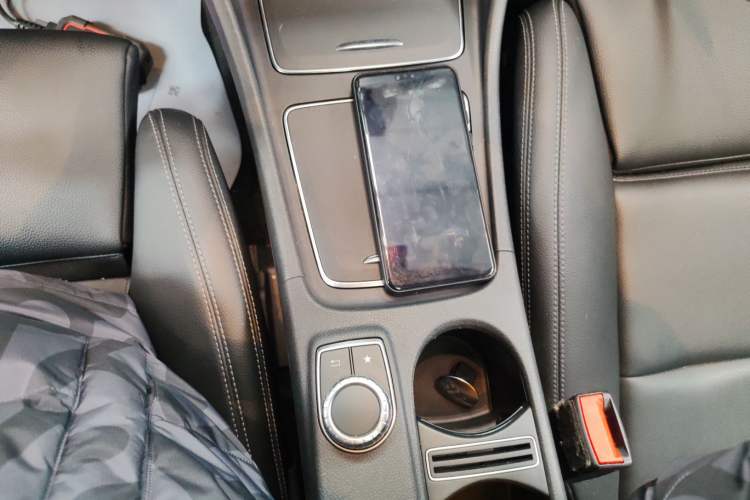 Used Mercedes-Benz CLA 2018 CLA 200 Sport Edition Gear Lever