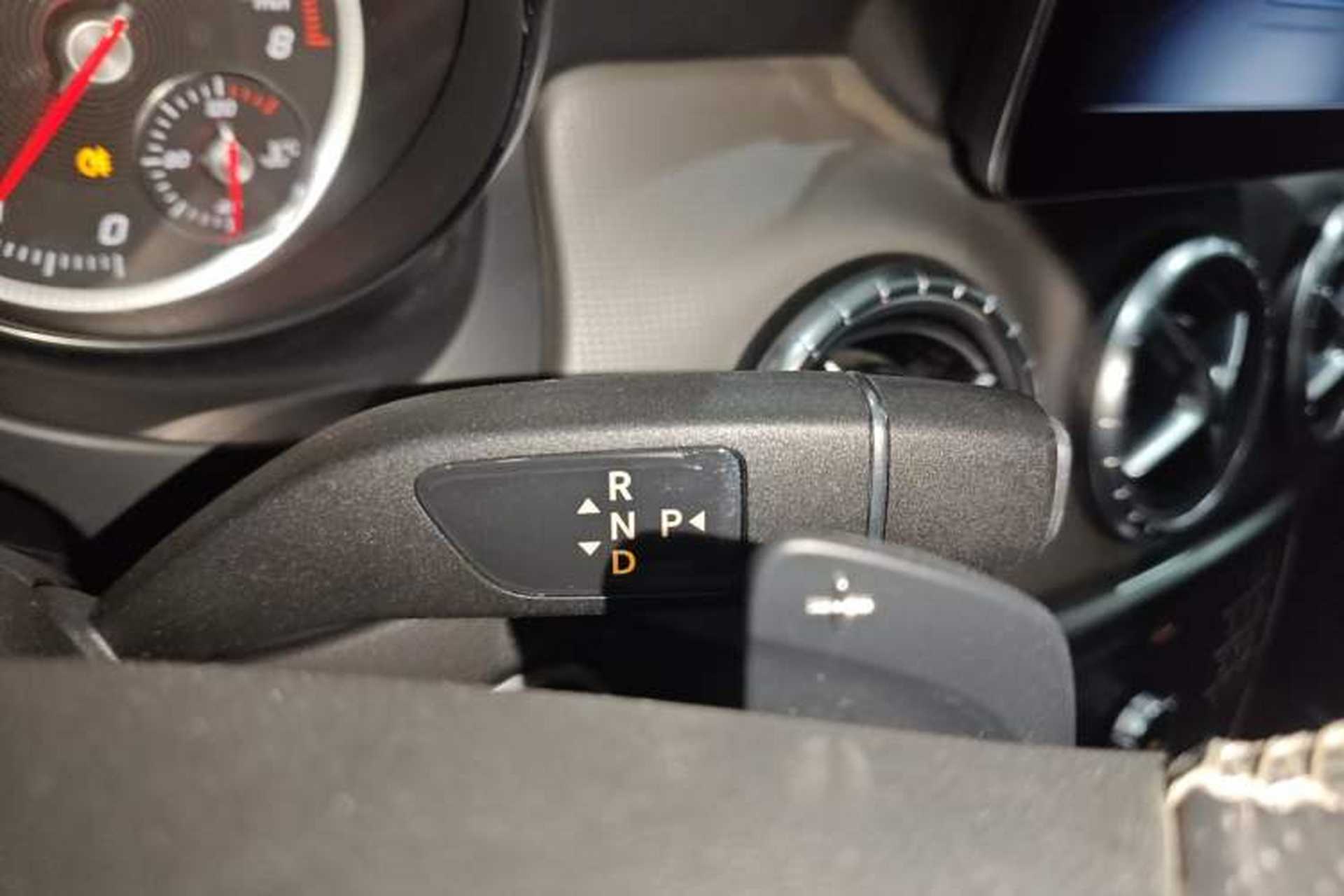 Used Mercedes-Benz CLA 2018 CLA 200 Style Edition Gear Lever