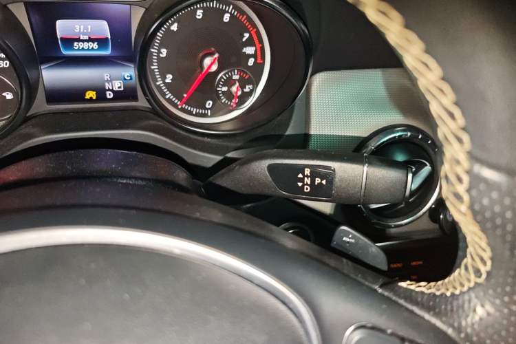 Used Mercedes-Benz CLA 2018 CLA 200 Style Edition Gear Lever