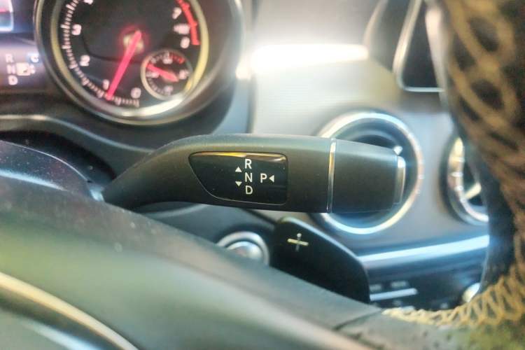 Used Mercedes-Benz CLA 2018 CLA 200 Style Edition Gear Lever