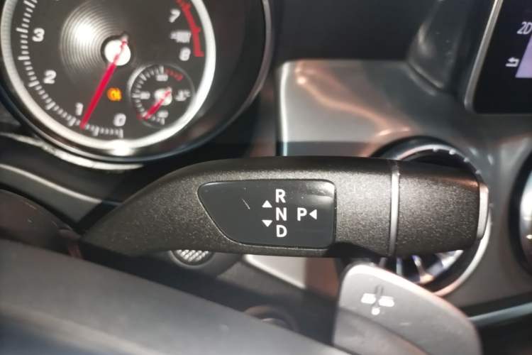 Used Mercedes-Benz CLA 2018 CLA 220 4MATIC Gear Lever