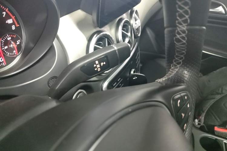 Used Mercedes-Benz CLA 2018 CLA 200 Sport Edition Gear Lever