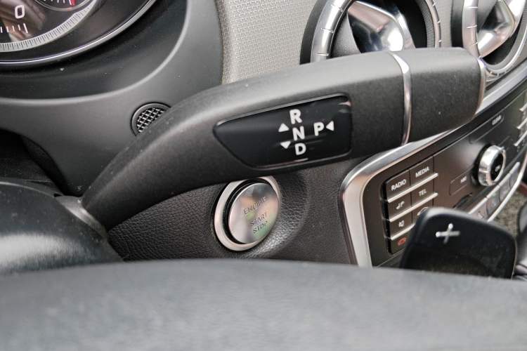 Used Mercedes-Benz CLA 2018 CLA 200 Sport Edition Gear Lever
