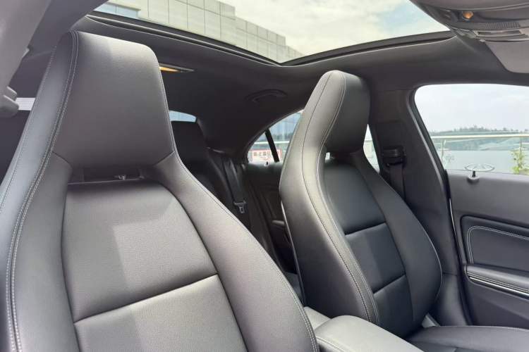 Used Mercedes-Benz CLA 2018 CLA 200 Style Edition Headliner