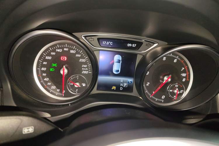 Used Mercedes-Benz CLA 2018 CLA 200 Style Edition Instrument Cluster