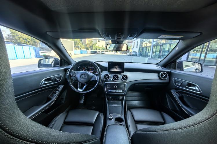 Used Mercedes-Benz CLA 2018 CLA 200 Style Edition Interior 1